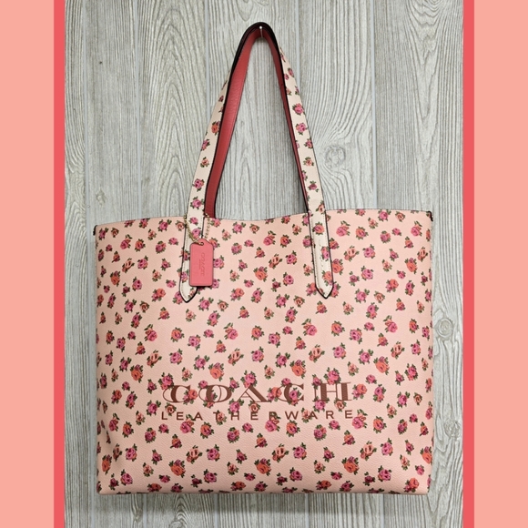 Coach Handbags - Coach Highline Tote With Floral Print
